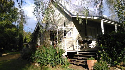 The Old Church Bed And Breakfast - Foster Accommodation 1