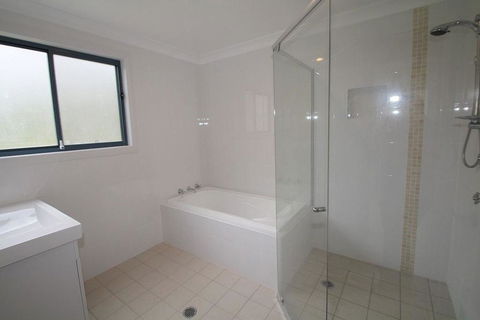 THE PALM FARM - PET FRIENDLY - WEEKLY ONLY - Foster Accommodation 3