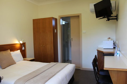 The Pioneer Way Motel - Foster Accommodation 1