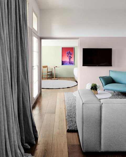 The Prince - Foster Accommodation 3
