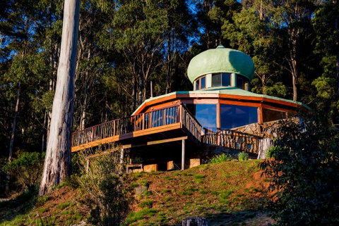 The Roundhouse - Foster Accommodation 0