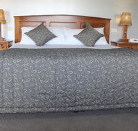 The Saltbush Motor Inn - Foster Accommodation