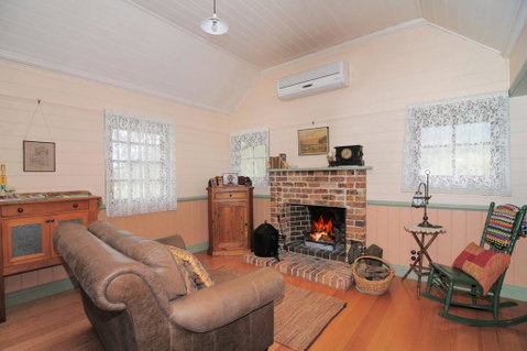 The Settlers Cottage - Kangaroo Valley - Foster Accommodation 1