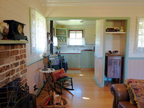 The Settlers Cottage - Kangaroo Valley - Foster Accommodation 2