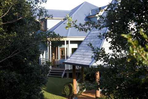 The Spotted Chook And Amelie's Petite Maison - Foster Accommodation 1