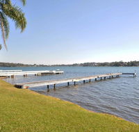The Studio on the Lake  Fishing Point Lake Macquarie - honestly put the line in and catch fish - Foster Accommodation