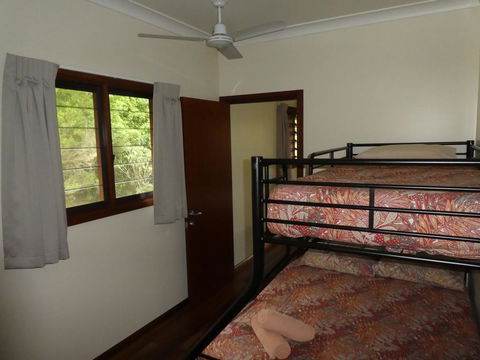 The Summit Bed & Breakfast - Foster Accommodation 1