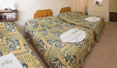 The Swiss Motel - Foster Accommodation 1