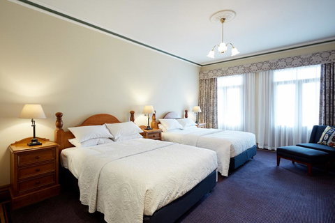 The Terrace At The Settlement - Foster Accommodation 2