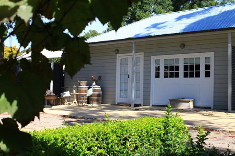 The Villa - Foster Accommodation 0