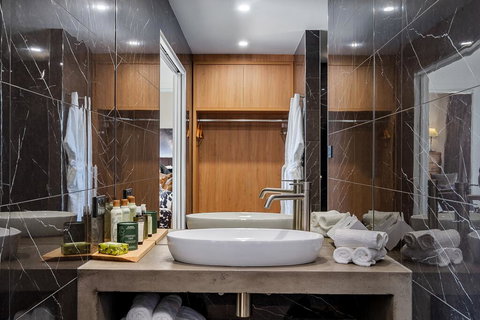 Tinderbox Retreat - Foster Accommodation 2