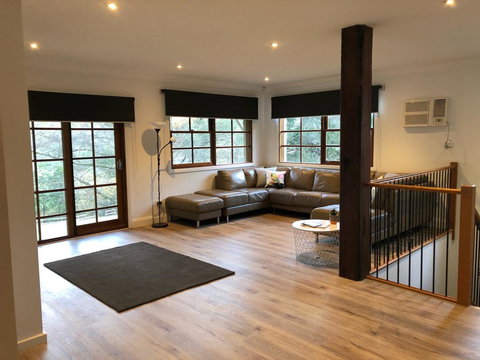 Toorongo River Chalets - Foster Accommodation 2