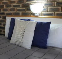 Top of the Town Motel - Foster Accommodation