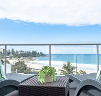Top Floor Kings Beach Views With Private Rooftop Terrace with spa bath - Foster Accommodation