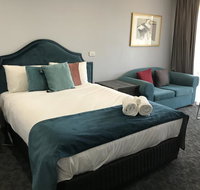 Town  Country Motor Inn - Foster Accommodation