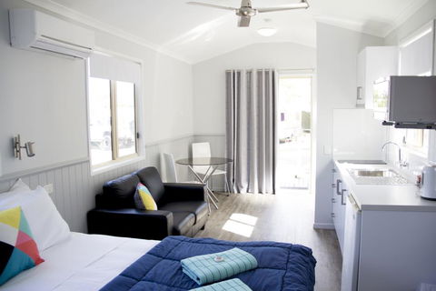 Townsville Tourist Village - Foster Accommodation 1