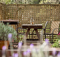 Trinity Cottage - Foster Accommodation