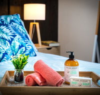 Tropic Studio A Unique Hidden Gem - Foster Accommodation