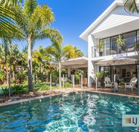 Tropical Oasis - Foster Accommodation