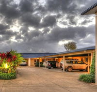 Tropixx Motel  Restaurant - Foster Accommodation
