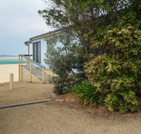 Tuross Beach Cabins  Campsites - Foster Accommodation
