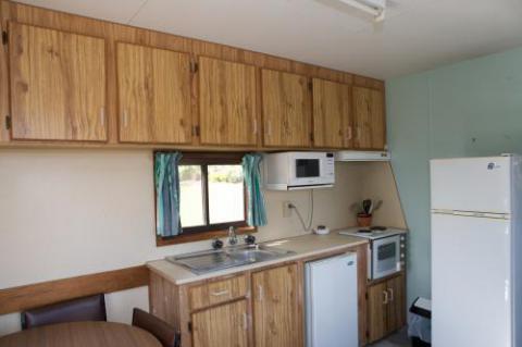 Tuross Lakeside Holiday Park - Foster Accommodation 1