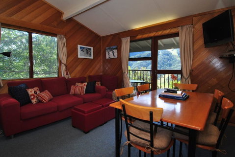 Tyrola 1 - Foster Accommodation 2