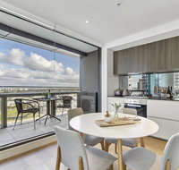 Ultra-Modern Luxury With Views At Kai Waterfront - Foster Accommodation