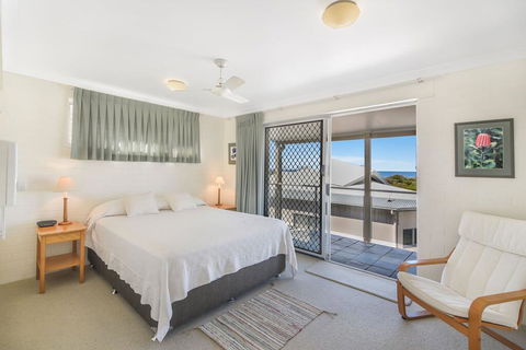Unit 3 At 4 Pelican Street, Peregian Beach, Noosa Shire - Foster Accommodation 3