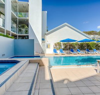Unit 8 Plantation Resort - Rainbow Beach Plantation Resort Air conditioned Pool and outdoor spa - Foster Accommodation