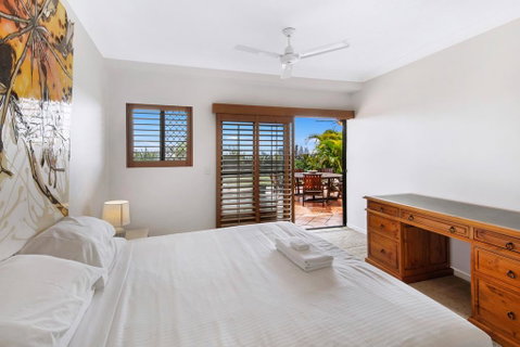 Unrivaled Ocean And City Views From Resort Style 3bed With Garden - Foster Accommodation 3
