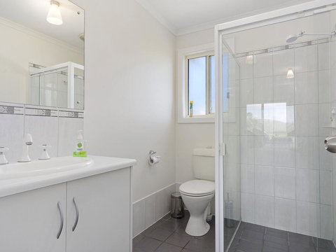 VALLEY VIEWS - 10 Valley Heights Drive - Foster Accommodation 0