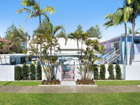 Ventura Beach Motel - 1 Bedroom Unit 9