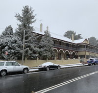 Victoria Albert Guest House Bar Cafe and Restaurant - Foster Accommodation