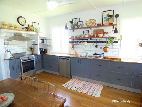 Victoria House - Foster Accommodation 1