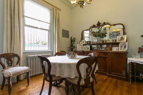 VIGNACOURT MANSION RICHMOND HILL - Foster Accommodation 1