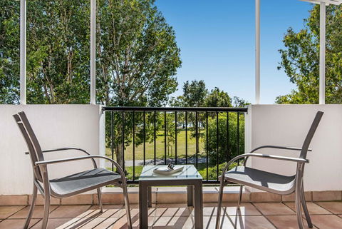 Villa Aqua - Foster Accommodation 3