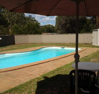 Wagon Wheel Motel  Units - Foster Accommodation