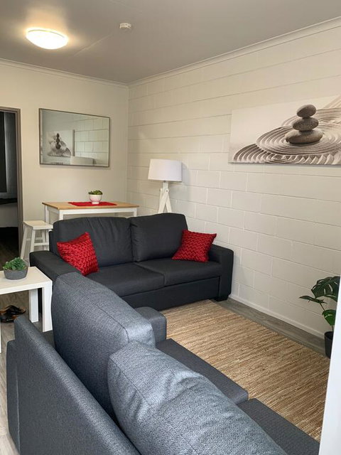 Walk To Lamberts Beach With Wi-fi And Netflix - Foster Accommodation 0