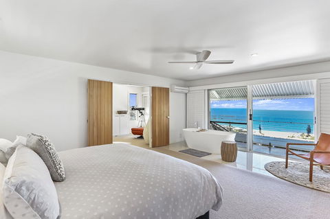 Walking On Sunshine - Foster Accommodation 3