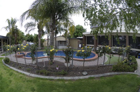 Warrina Motor Inn - Foster Accommodation 3