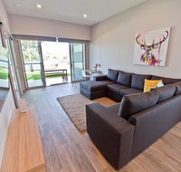 Waterfront Apartments - Foster Accommodation