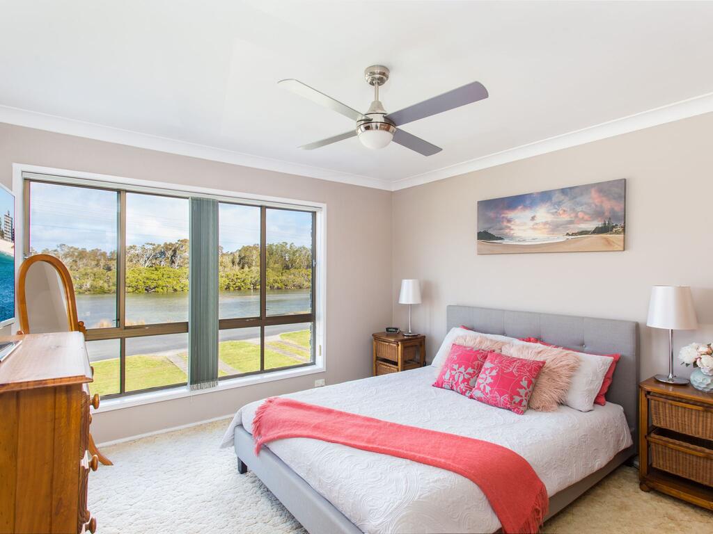 Tuncurry NSW Foster Accommodation