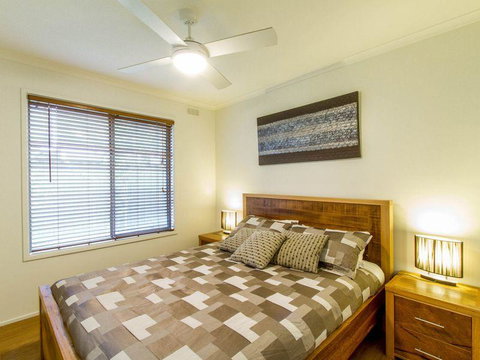Perfect For Family Fun - Foster Accommodation 8