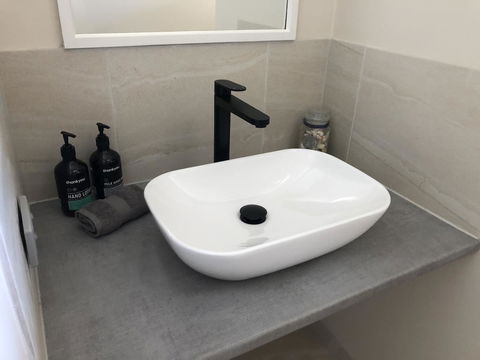 The PC Cottage - Foster Accommodation 11