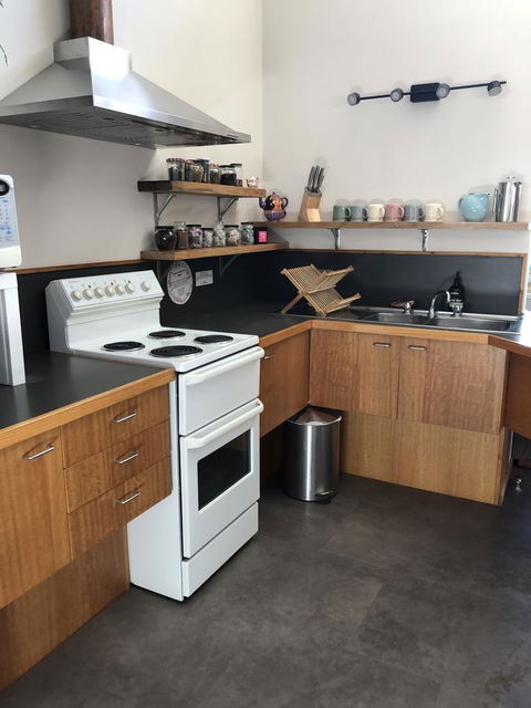 The PC Cottage - Foster Accommodation 15