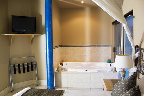 Marwood Villas - Foster Accommodation 22