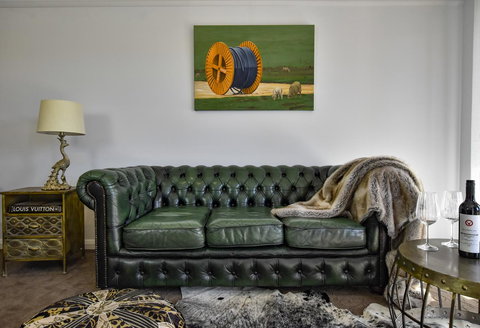 Daylesford Art Motel - Foster Accommodation 0