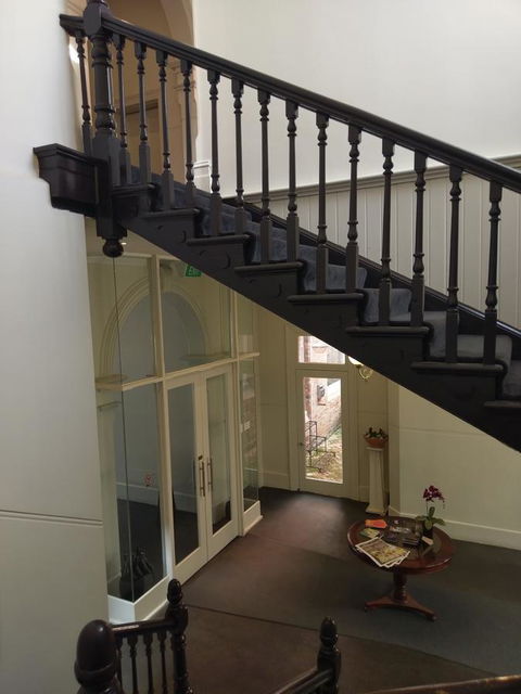 Ansonia On Lydiard - Foster Accommodation 28