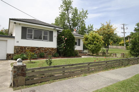 A Stroll Away - Foster Accommodation 10